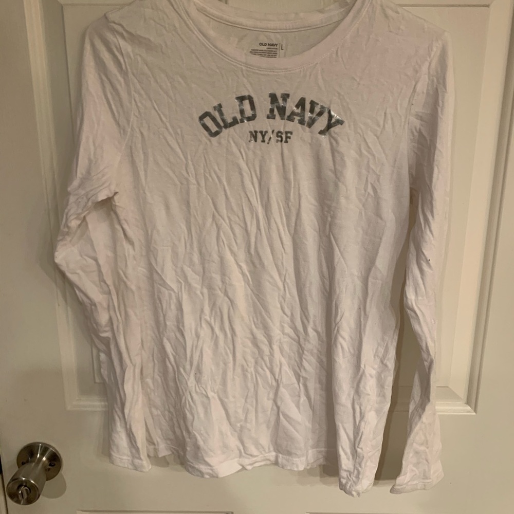 Old Navy t-shirt 😁